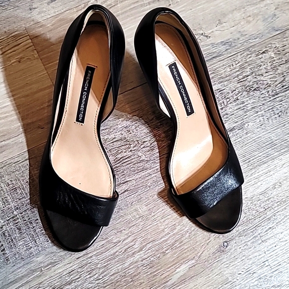 French Connection Lieve Leather Heels - Picture 2 of 9